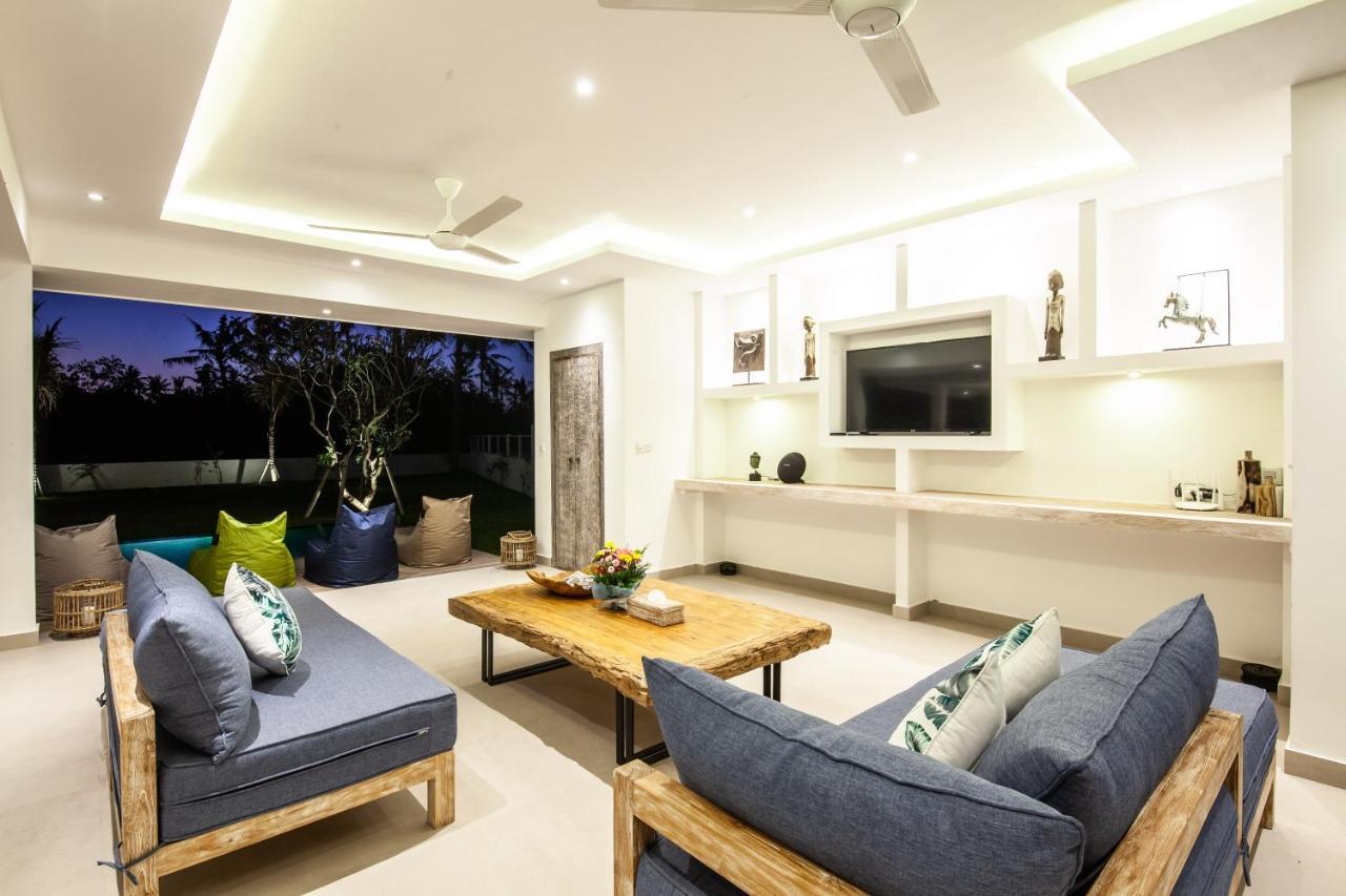 Villa Matahari Munggu 5Br Canggu Buitenkant foto