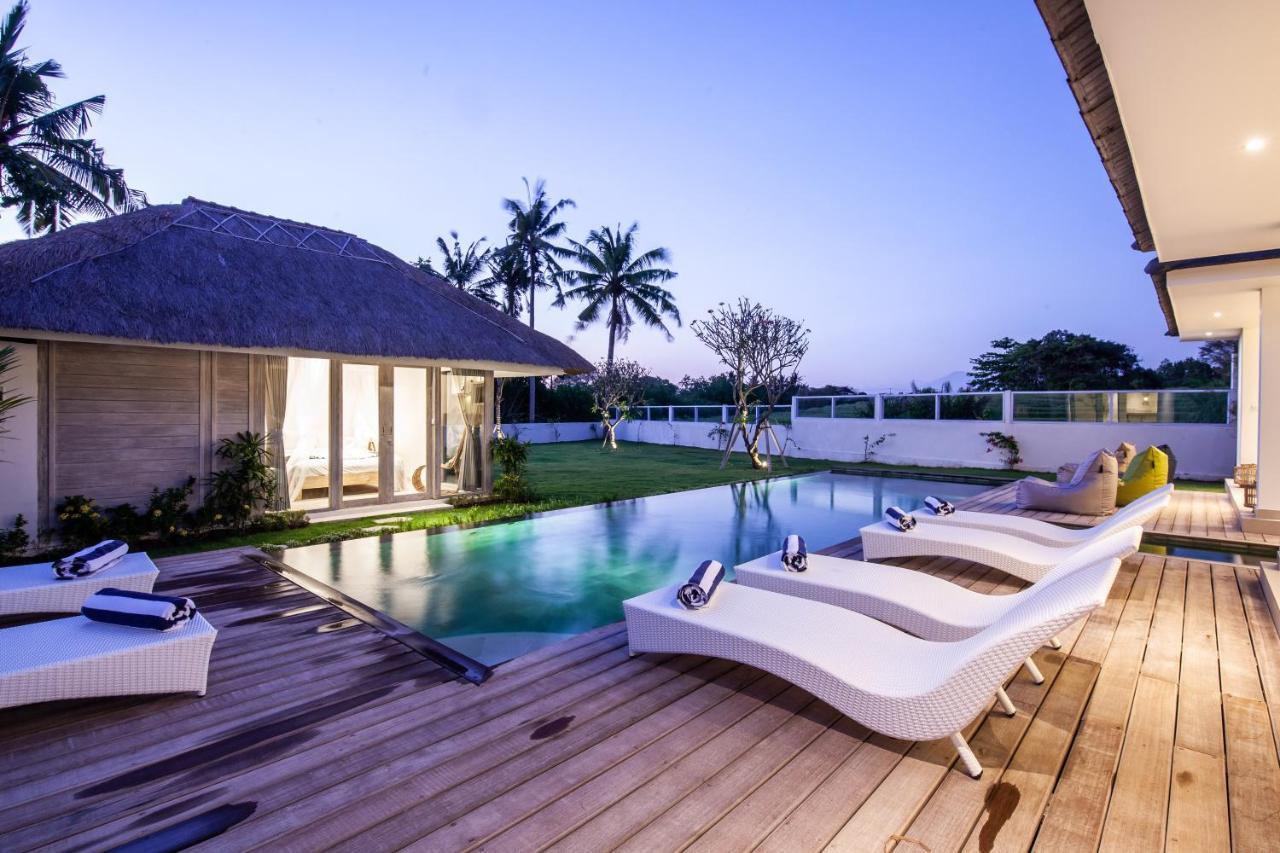 Villa Matahari Munggu 5Br Canggu Buitenkant foto
